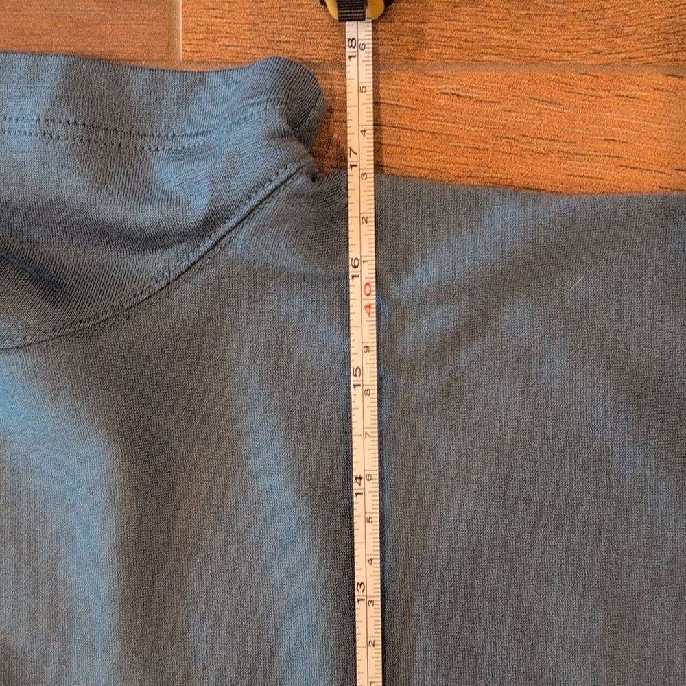 Ibex Short Sleeve Shirt Size Small - Picture 3 of 6